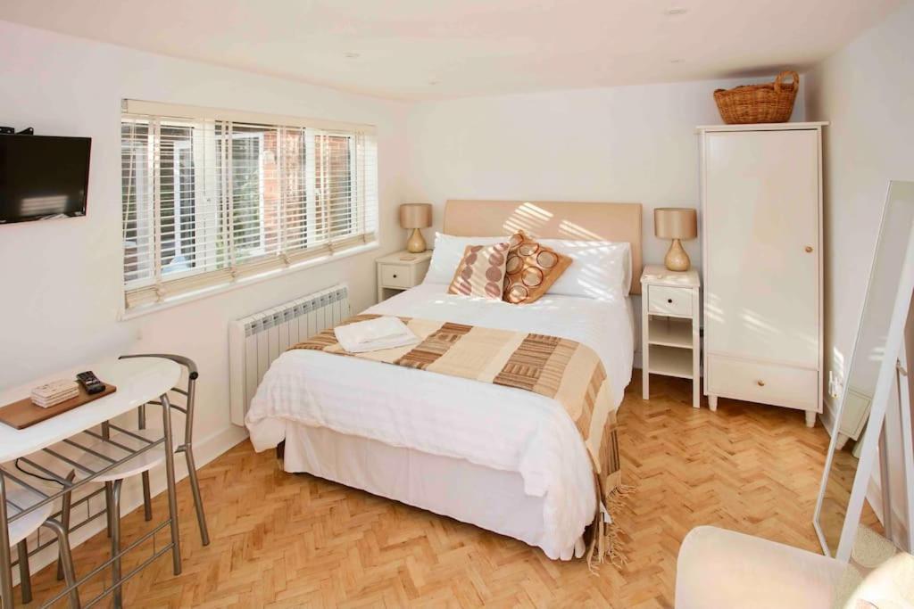 Apartment Charming Minimum 2 Night